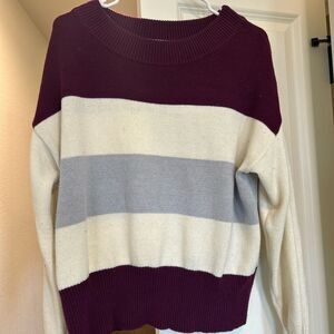 Lucky Brand Gray and Purple Crew Neck Sweater with Ribbed Texture. Size M